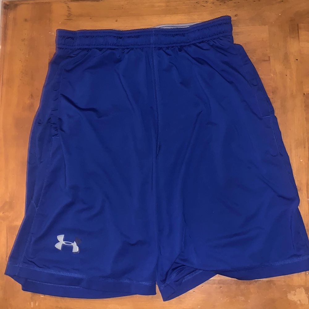 Under Armour Loose Heatgear Athletic Shorts